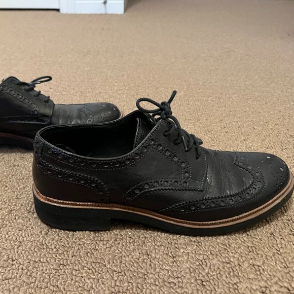 Roots Leather Brogue Oxford Shoes - Picture 2 of 6